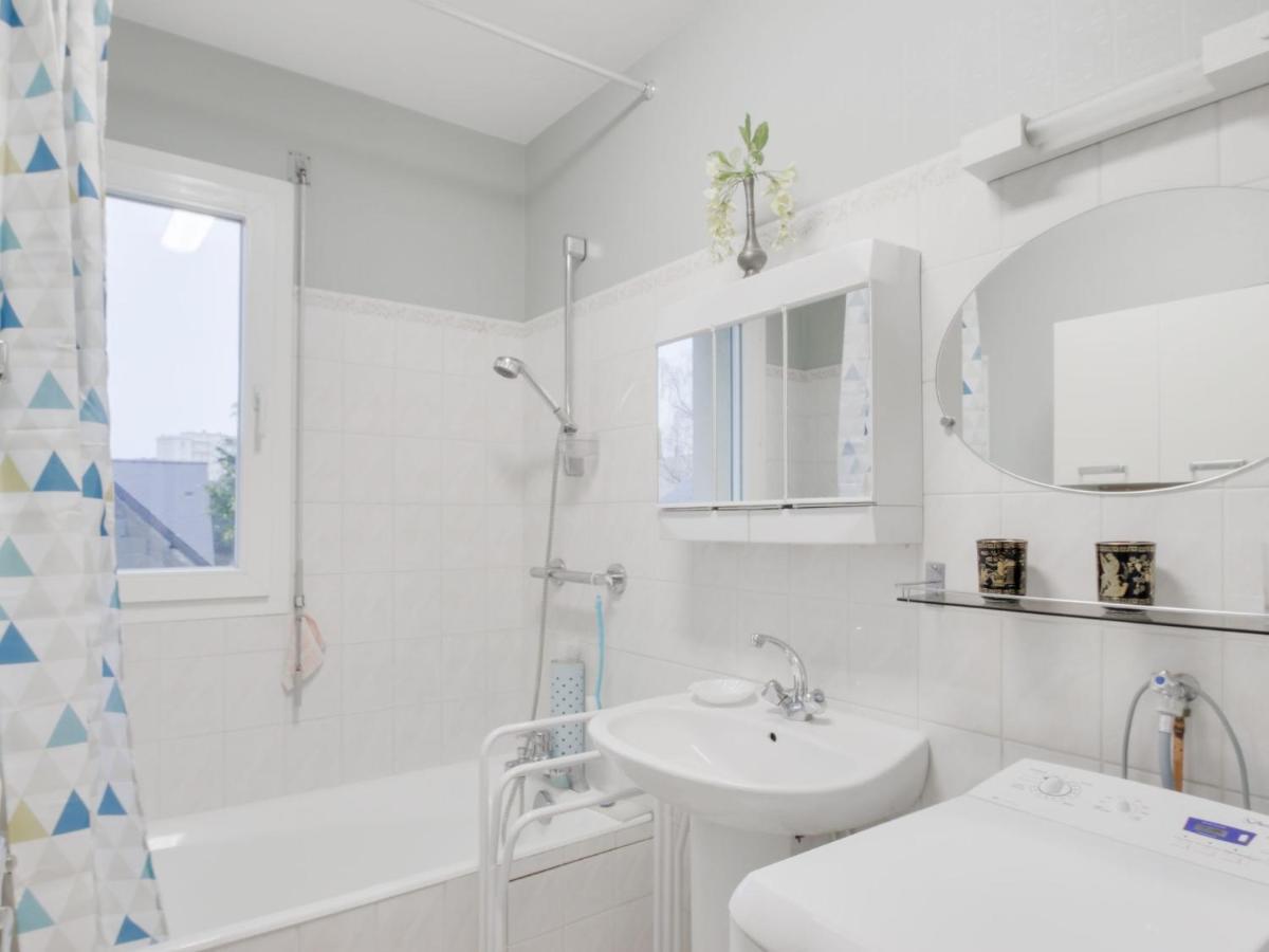 Apartment Le Hoche By Interhome 迪纳尔 外观 照片